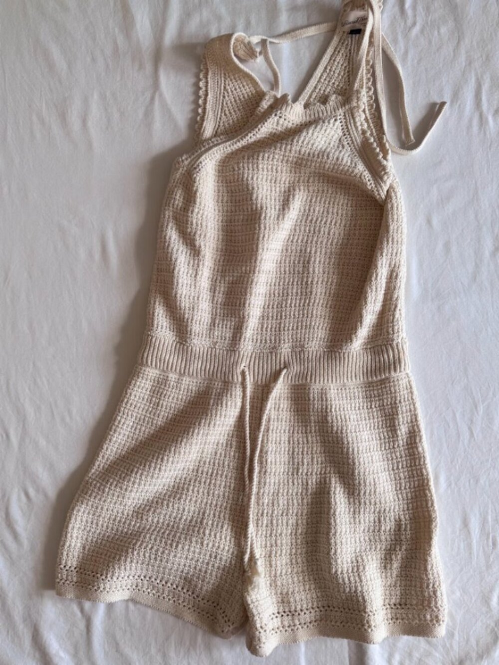 Universal Thread Ivory Crochet Romper Outfit Small